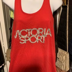 Victoria Sport top